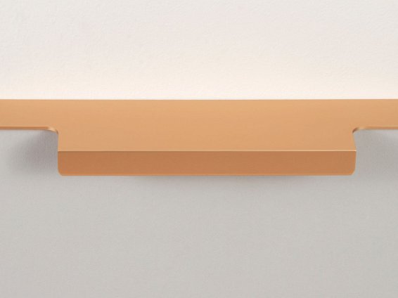 Ray торцевая мебельная ручка для фасадов 150 мм сатиновое золото