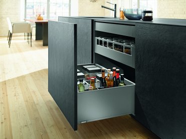 Ящик LEGRABOX pure TIP-ON BLUMOTION (высота F 241, глубина 500 мм, до 70 кг), для тонких фасадов, терра-черный